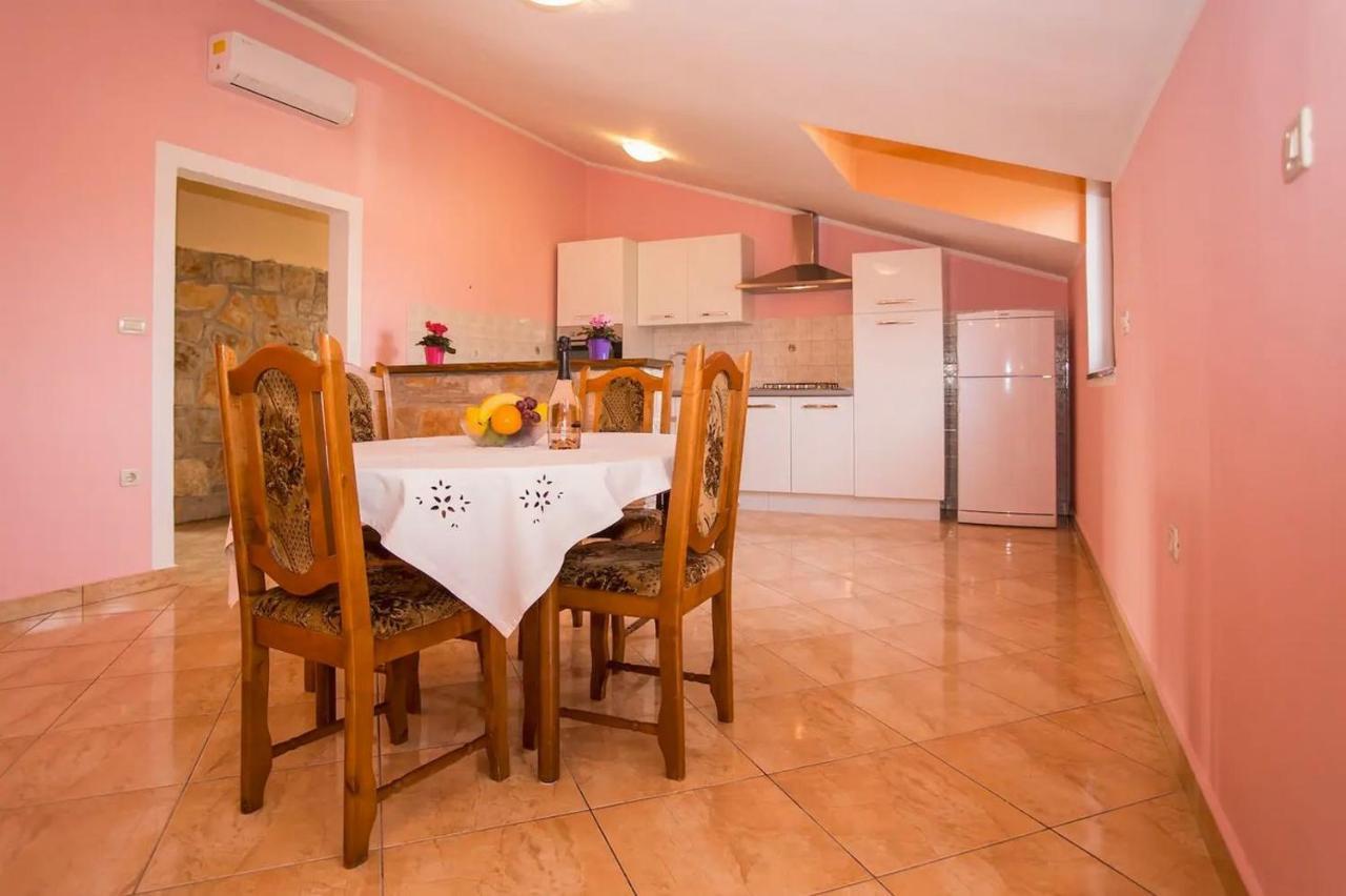 Apartment Petar In Begi Vrsar